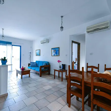 Azzurro Holiday Villa Ira By Sanders * Пейя