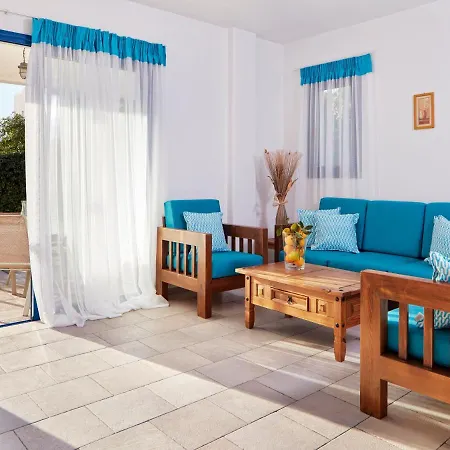 Вилла Azzurro Holiday Villa Ira By Sanders Пейя
