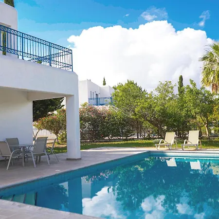Azzurro Holiday Villa Ira By Sanders